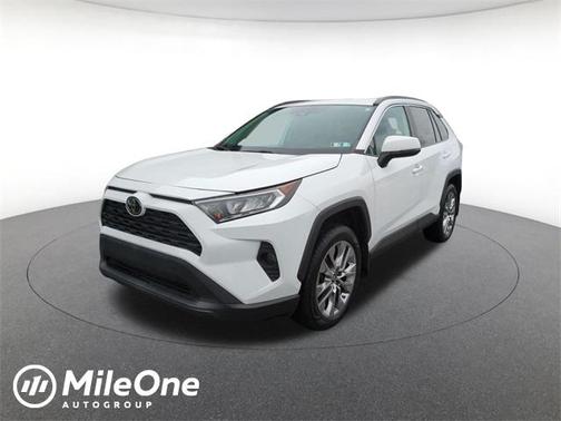 2019 Toyota RAV4 XLE Premium