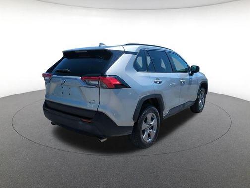 Silver Sky Metallic 2025 Toyota RAV4 Hybrid LE