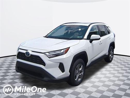 2022 Toyota RAV4 Hybrid XLE