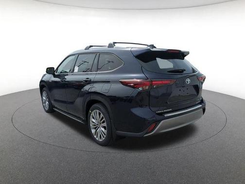 Blueprint 2026 Toyota Highlander Hybrid Platinum