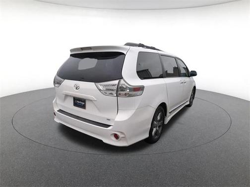 2017 Toyota Sienna SE Premium