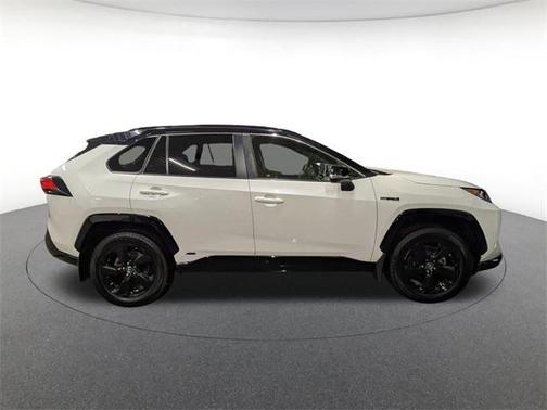 2019 Toyota RAV4 Hybrid SE