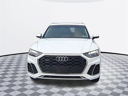 2024 Audi Q5 45 S line Premium Plus
