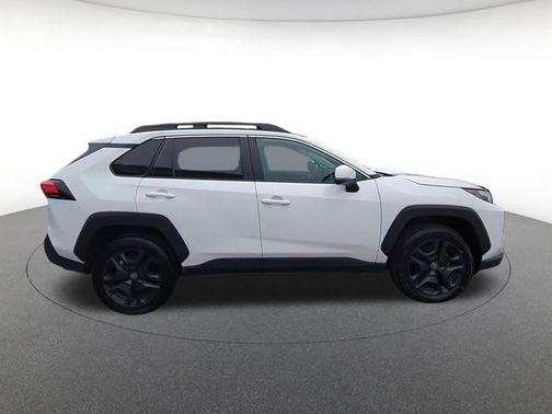 Ice 2024 Toyota RAV4 Adventure