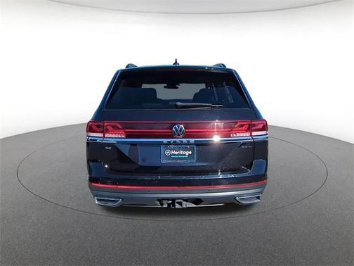 2024 Volkswagen Atlas 2.0T SE w/Technology 4MOTION