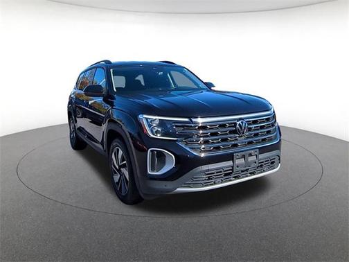 2024 Volkswagen Atlas 2.0T SE w/Technology 4MOTION