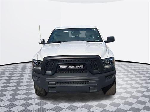 2024 RAM 1500 Classic Warlock Crew Cab 4x4 5'7' Box