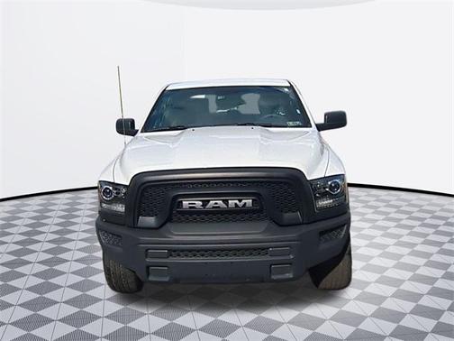 2024 RAM 1500 Classic Warlock Crew Cab 4x4 5'7' Box