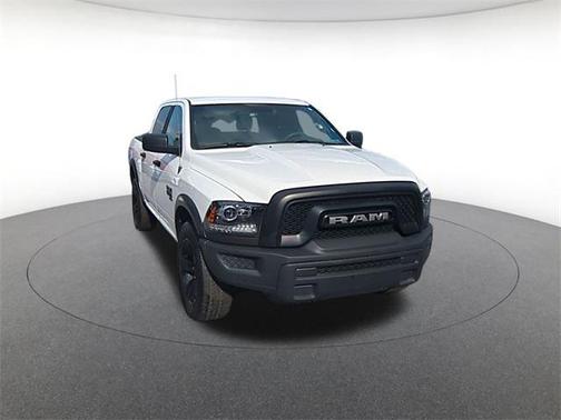 2024 RAM 1500 Classic Warlock Crew Cab 4x4 5'7' Box