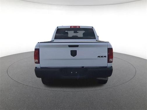 2024 RAM 1500 Classic Warlock Crew Cab 4x4 5'7' Box