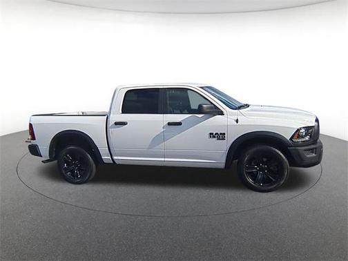 2024 RAM 1500 Classic Warlock Crew Cab 4x4 5'7' Box