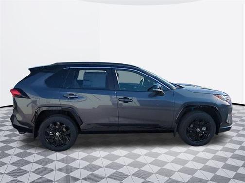 2025 Toyota RAV4 Hybrid SE