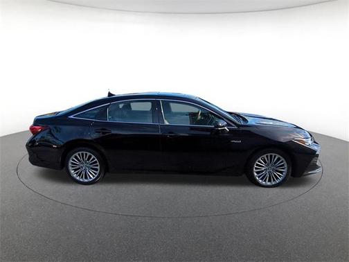 2021 Toyota Avalon Hybrid Limited