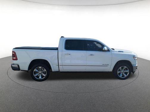 Bright White Clearcoat 2021 RAM 1500 Limited