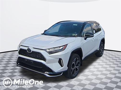 2025 Toyota RAV4 Hybrid SE