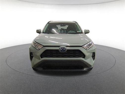 2020 Toyota RAV4 Hybrid XLE