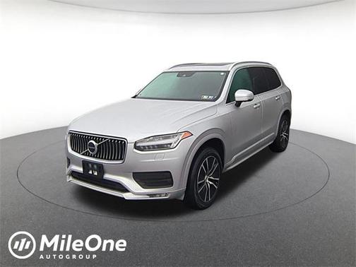 2020 Volvo XC90 T6 Momentum
