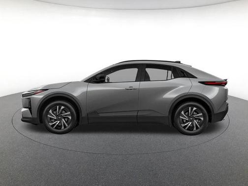 Overcast 2026 Toyota C-HR XSE