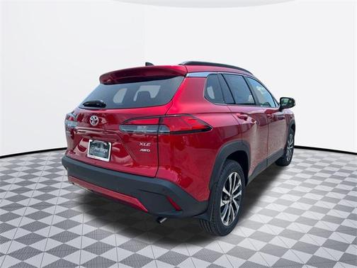 2025 Toyota Corolla Cross XLE