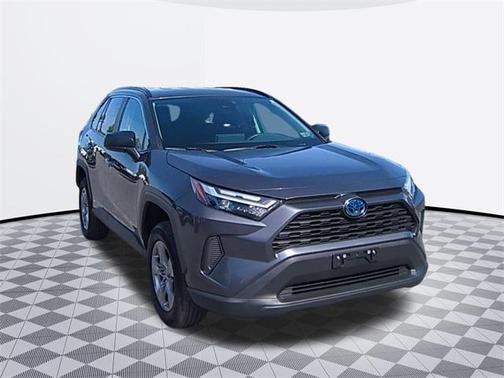 2024 Toyota RAV4 Hybrid LE