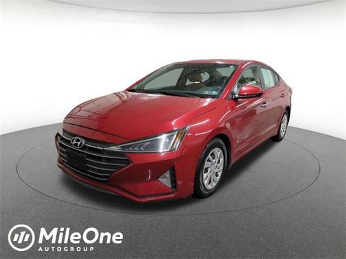 2019 Hyundai ELANTRA SE