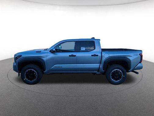 2025 Toyota Tacoma Hybrid TRD Off Road