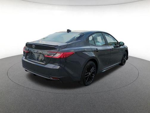 Underground 2025 Toyota Camry SE