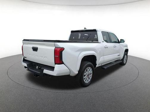 Ice 2025 Toyota Tacoma SR5