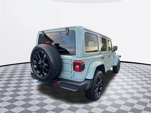 2024 Jeep Wrangler 4xe Sahara