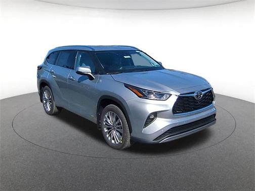 2025 Toyota Highlander Hybrid Platinum
