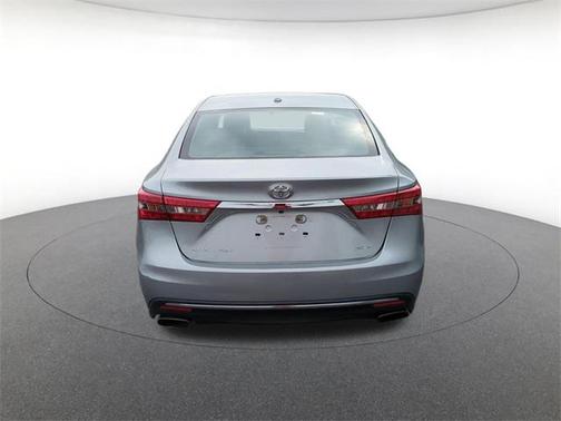 2018 Toyota Avalon XLE