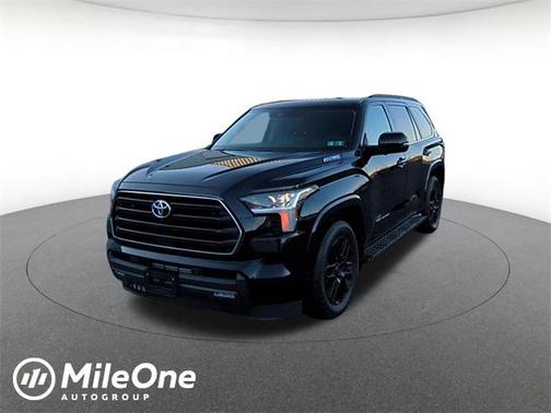 2024 Toyota Sequoia SR5