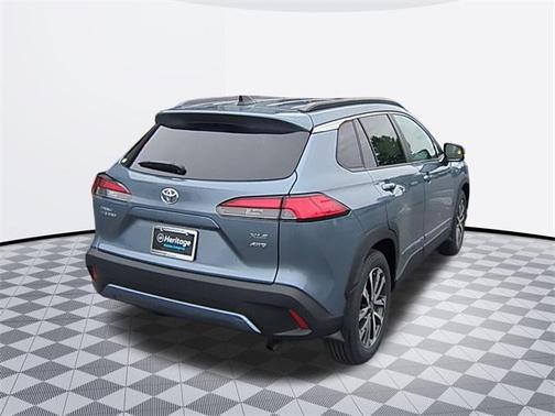 2025 Toyota Corolla Cross XLE