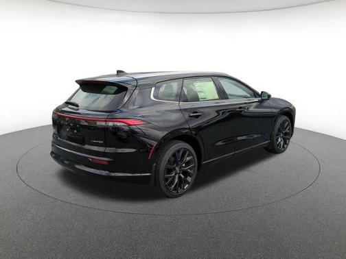 Black 2026 Toyota Crown Signia Limited