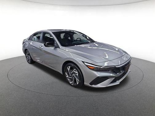 Fluid Metal 2025 Hyundai ELANTRA HEV SEL Sport