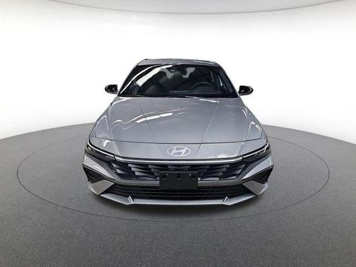 Fluid Metal 2025 Hyundai ELANTRA HEV SEL Sport