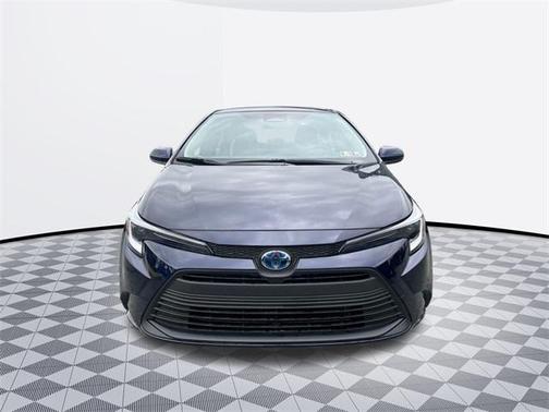 2025 Toyota Corolla Hybrid LE