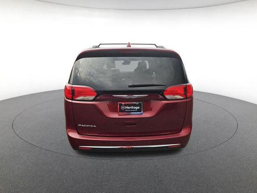 2019 Chrysler Pacifica Touring-L Plus