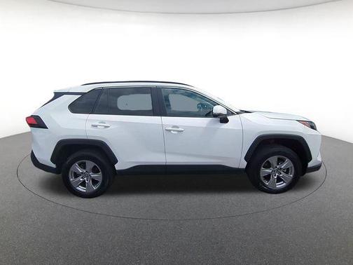 Ice 2025 Toyota RAV4 XLE