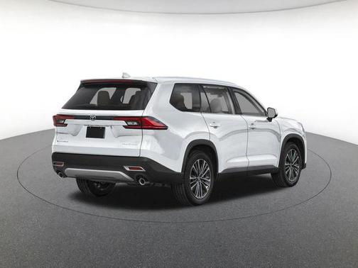 Pearl 2026 Toyota Grand Highlander Hybrid Platinum MAX