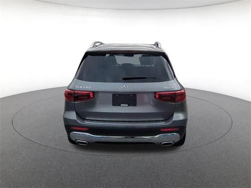 2025 Mercedes-Benz GLB 250 4MATIC