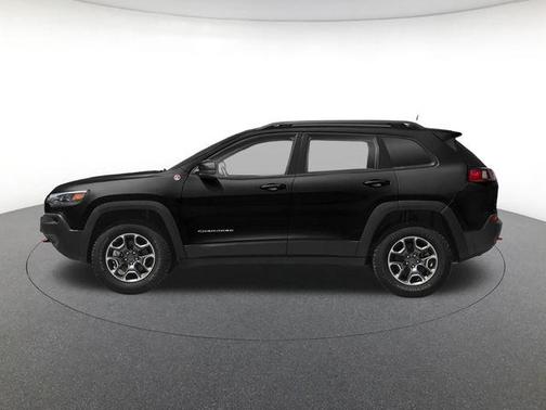 Diamond Black Crystal Pearlcoat 2021 Jeep Cherokee Trailhawk