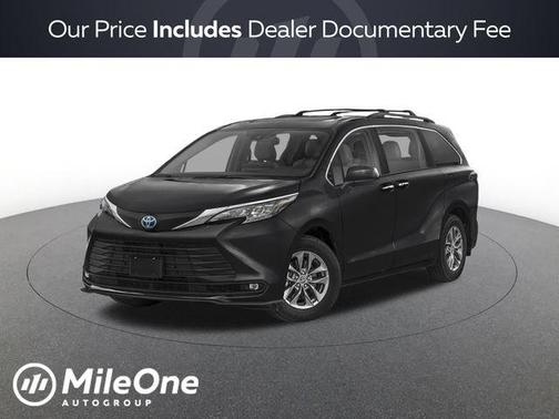 Midnight Black Metallic 2026 Toyota Sienna XLE