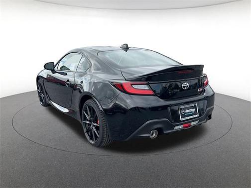 2025 Toyota GR86 Premium