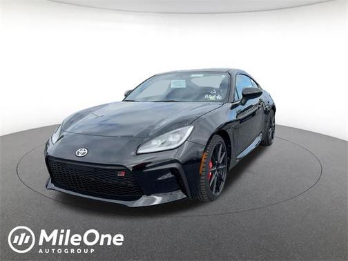 2025 Toyota GR86 Premium