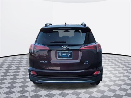 2018 Toyota RAV4 SE