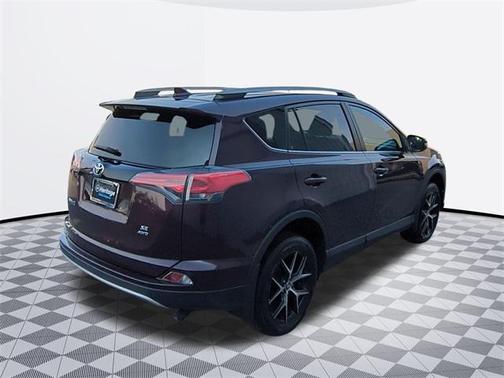2018 Toyota RAV4 SE