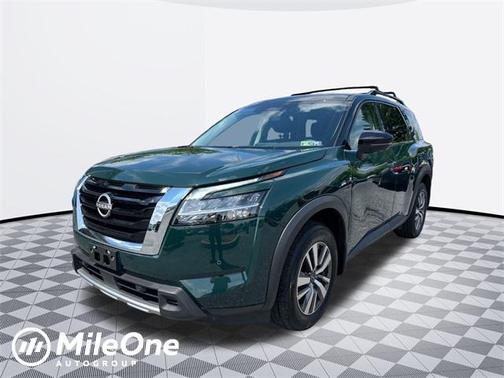 2024 Nissan Pathfinder SL 4WD