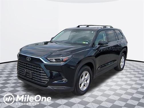 2025 Toyota Highlander LE
