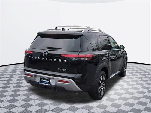 2025 Nissan Pathfinder Platinum 4WD